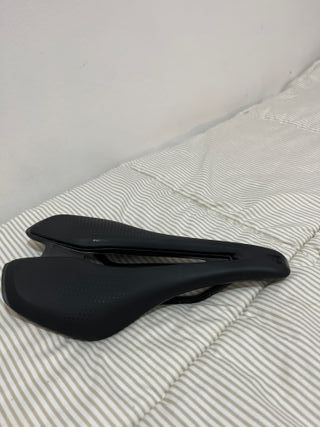 Sillín Giant Propel 2024 Negro