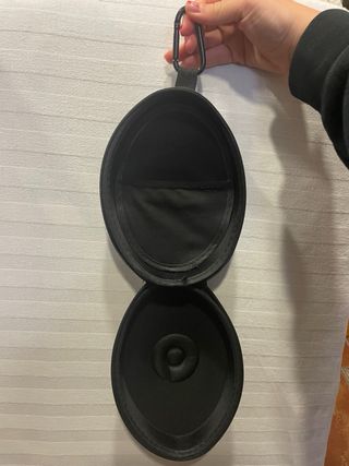 Funda para auriculares Beats negra
