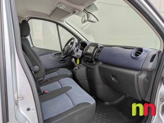 Opel Vivaro Combi 9 L2H1 FG27 1.6CDTI BiTurbo 135cv L2H1 FG27 1.6CDTI BiTurbo 135cv