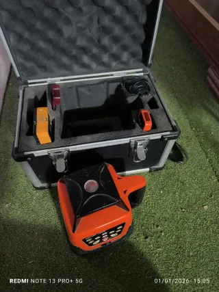 Nivel Láser Rotatorio con Maletín
