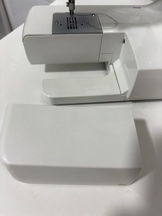 Máquina de coser Alfa