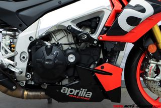 APRILIA TUONO V4 1100 FACTORY