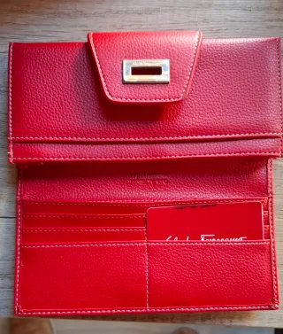 Cartera Ferragamo Piel Roja Vintage Nueva