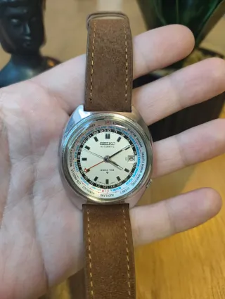 Seiko World Time Vintage - Calibre 6117 Automático