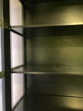 Vitrina cristal y madera