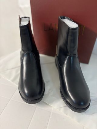 Stivaletti Lancetti neri con dettagli oro