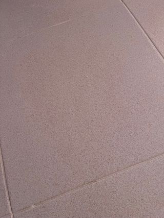 Baldosa de cerámica gris claro