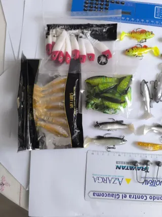 Señuelos vinilos depredadores spinning