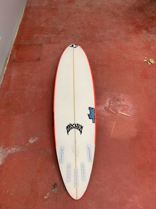 Tabla de surf Lost x Mayhem