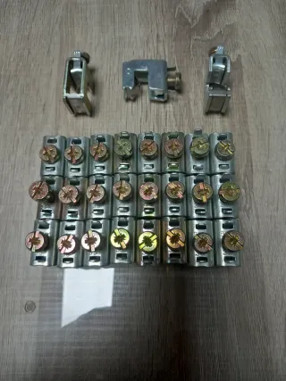 Conectores para pletina de cobre.