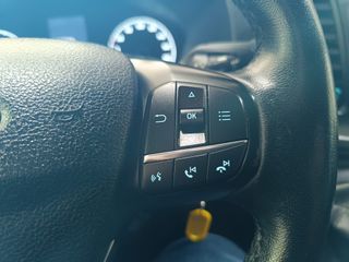 Ford Transit Custom Kombi 2022 9 plazas 74.000 km