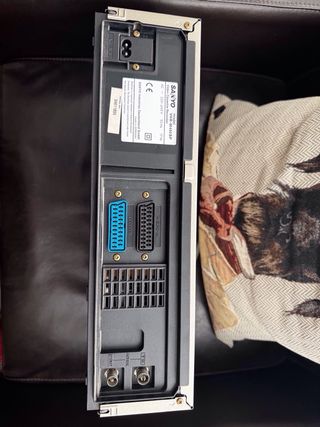 Reproductor VHS Sanyo VHR-M490