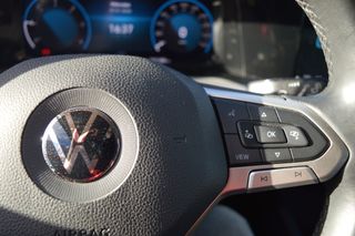 VOLKSWAGEN Golf Variant 2.0TDI Life 85kW