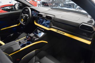 Lamborghini Urus SE 2026