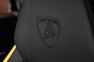 Lamborghini Urus SE 2026