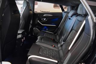 Lamborghini Urus SE 2026