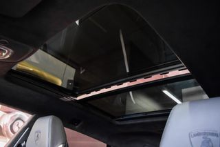Lamborghini Urus SE 2026