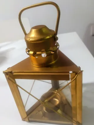 Faroles dorados para colgar o mesa