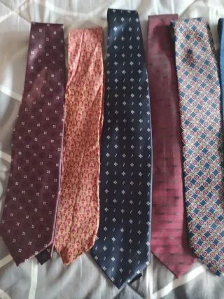 Lote de 7 corbatas de vestir