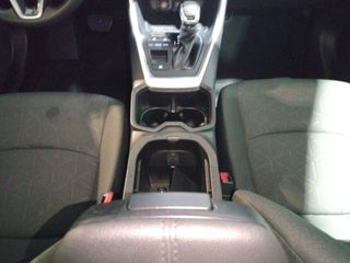 Toyota Rav4 2.5l 220H Style