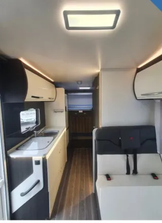 Autocaravana Roller Team