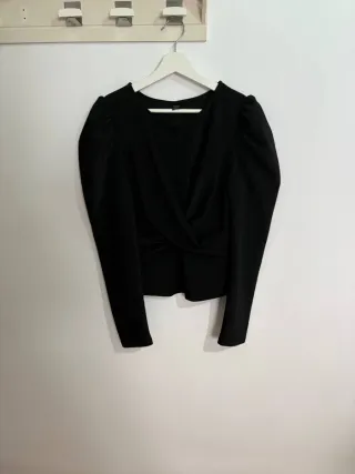 Camiseta negra brillante mujer