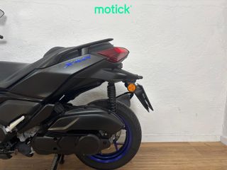 YAMAHA XMAX 125