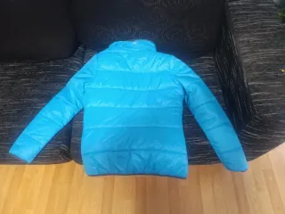 Cazadora Regatta azul.Talla 36. Apenas uso.