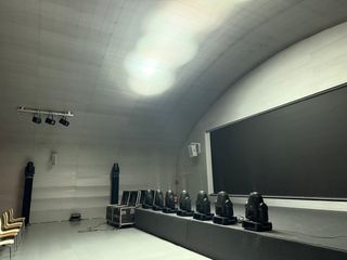 Cabeza Móvil Martin MAC700 Profile