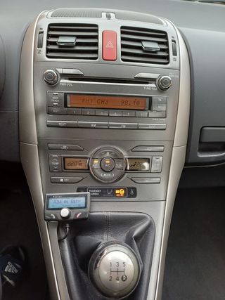 Toyota Auris 2007 1.6 VVTi Sol 5p