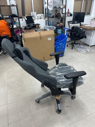 Silla Gaming Ergonómica Negra y Gris