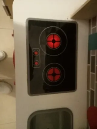 Cocinita de madera para niños