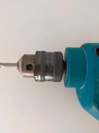 Taladro Black & Decker 400W H551 funciona