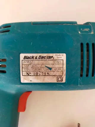 Taladro Black & Decker 400W H551 funciona