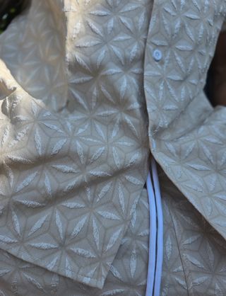 Conjunto hombre beige estampado