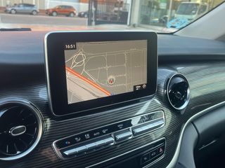 Mercedes-Benz Clase V V 300 d Largo 176 kW (239 CV)