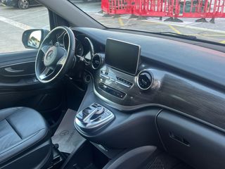 Mercedes-Benz Clase V V 300 d Largo 176 kW (239 CV)