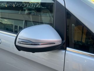 Mercedes-Benz Clase V V 300 d Largo 176 kW (239 CV)