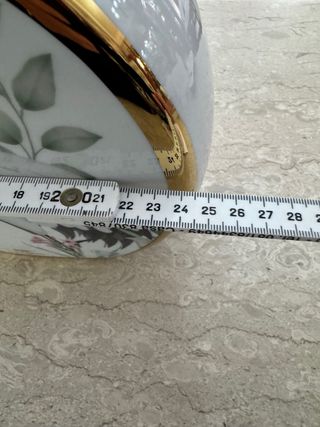 Vaso L'Infinito in porcellana e oro 25cm