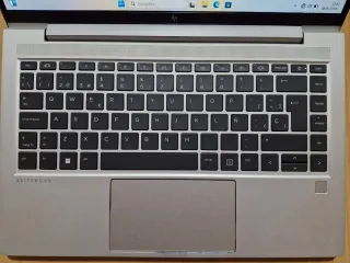 Portatil HP 14" octacore con 16gb