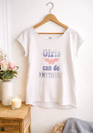 Leggins acampanados beige XL y camiseta blanca