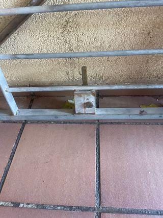 Reja exterior metálica Ancho/Alto/Fondo 75/206/4cm