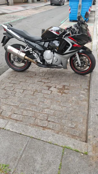 SUZUKI GSX 650F – A2 / A – 39.300 km – NEGOCIABLE!