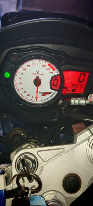 SUZUKI GSX 650F – A2 / A – 39.300 km – NEGOCIABLE!