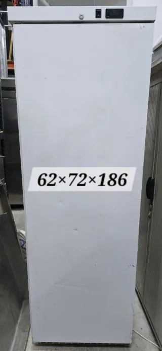 Congelador Vertical Blanco 62x72x186