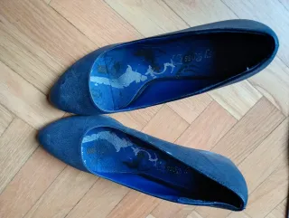Zapatos de tacón bajo azul mujer