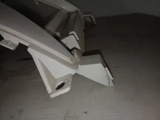 Frontal Peugeot metrópolis