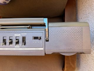 HITACHI TRK-W55E Boombox Radio Cassette 4 BAND Rec