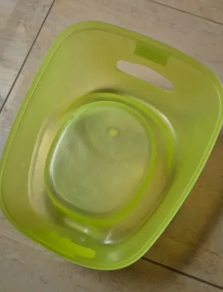 Orinal infantil verde con dibujo