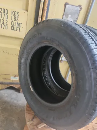 Vendo 2 Neumáticos en perfecto estado